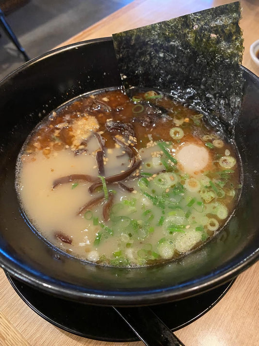 風邪かなと思ったらガーリックたっぷりのここのラーメンが1番の薬だわ