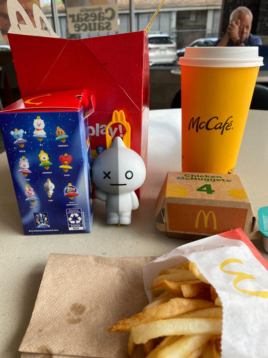 🍔また　Happy meal買ってしまったわ　歯医者さんの横がマクド🍔 - Hawaiian South Shore