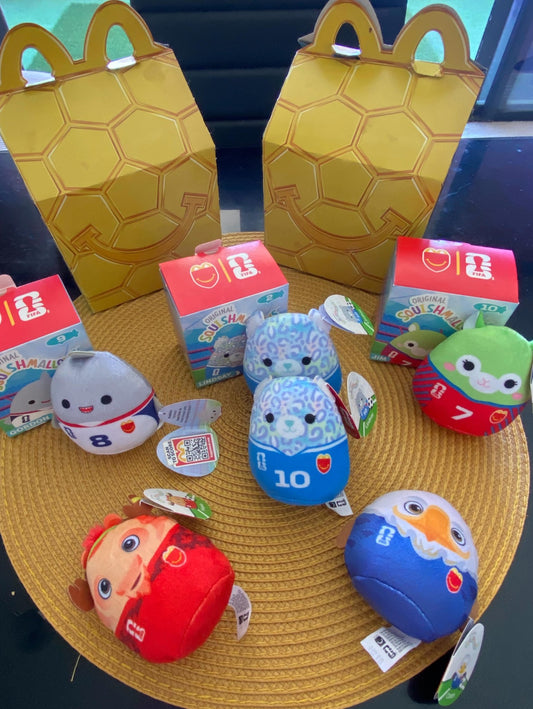⚽️マクドのHappy Meal のFIFA World Cupのトイ⚽️ - Hawaiian South Shore