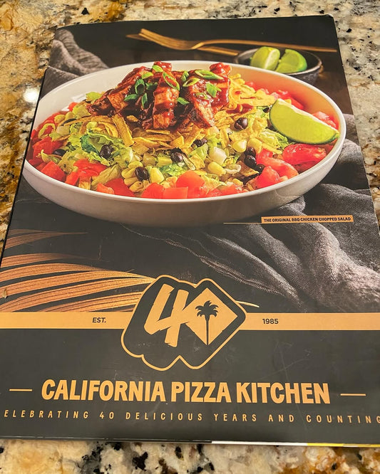 🍕アメリカのチェーン店だけど中々のレベル🍕 🥗 - Hawaiian South Shore