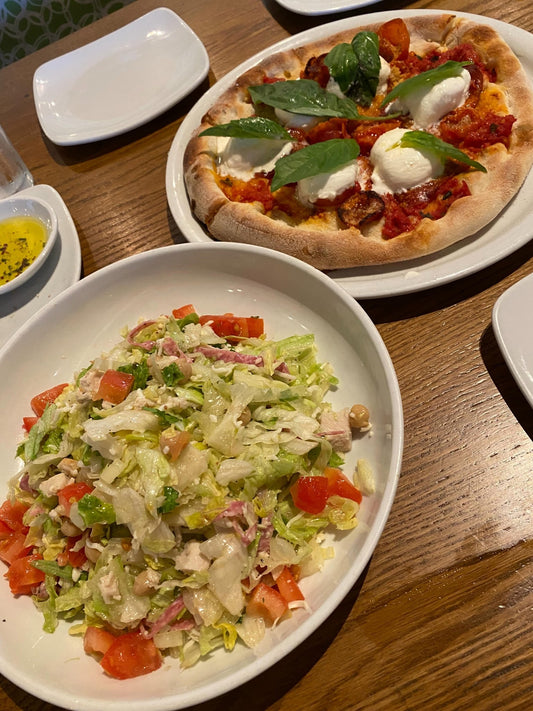 🍕アラモアナで気軽に時間気にせず行ける　アメリカ人大好きなお店🍕 - Hawaiian South Shore