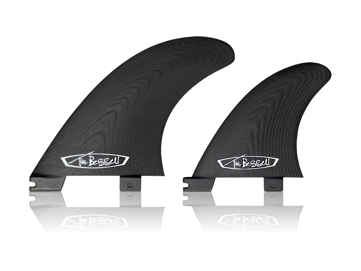 Bessell Thruster (L) - Apex (For Online Purchase Only) - Must - Have for Surfers