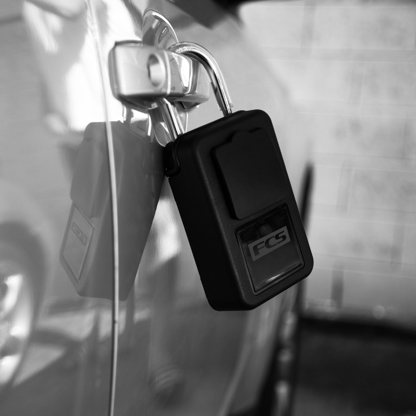 FCS Keylock (For Online Purchase Only) - Must - Have for Surfers
