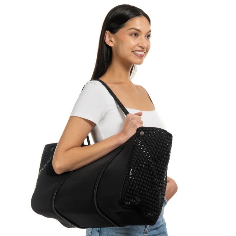 HA Tote Bag Grayson Noir Woven Black - Must - Have for Surfers