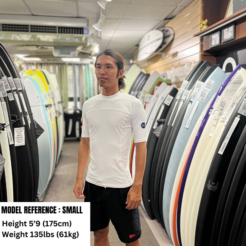 HawaiianSouthShore Rashguard Fitted (XSmall - 2XLarge) Short Sleeves White - Must - Have for Surfers