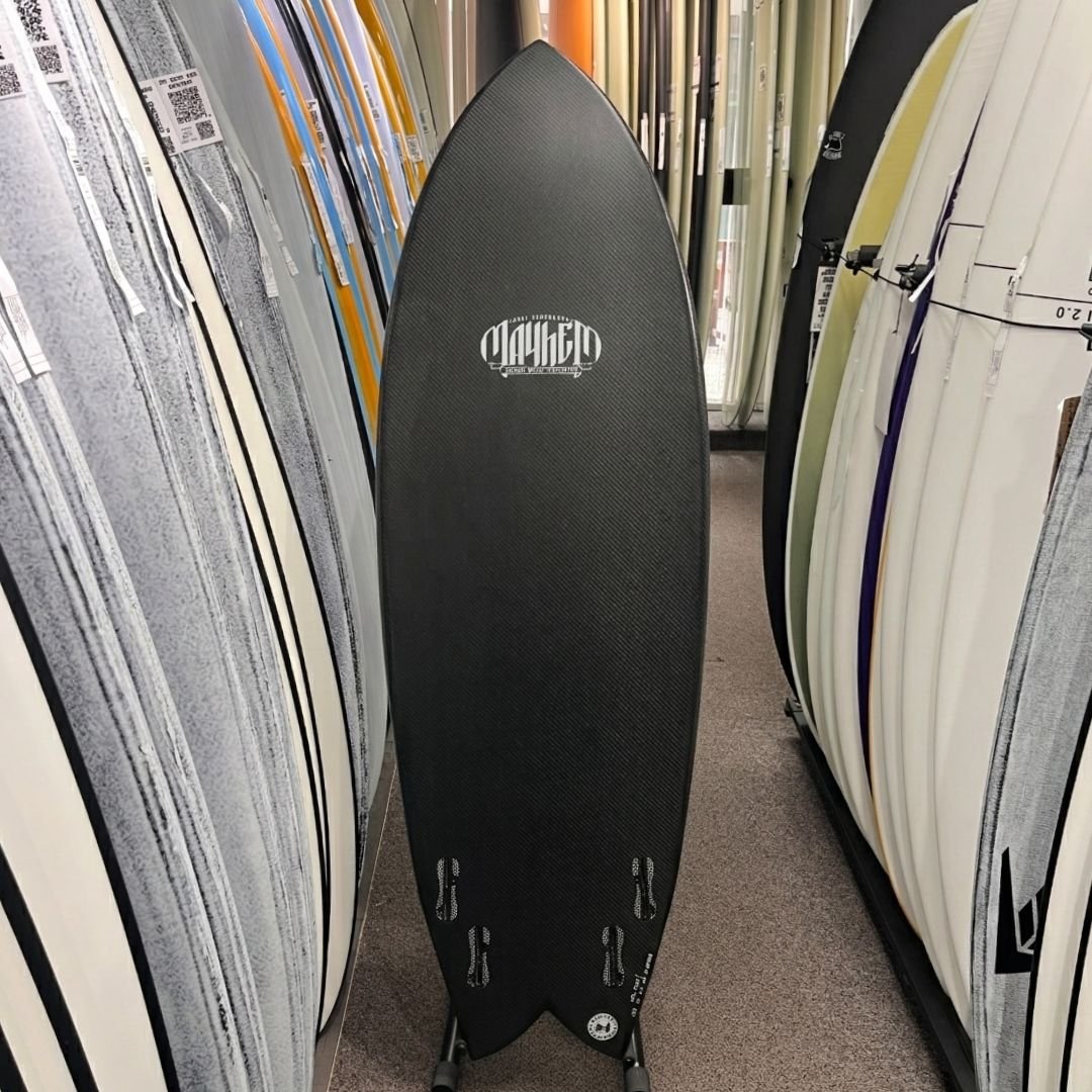 Lost RNF Retro Revamp Double Dart 5'3 FCS II surfboard, bottom