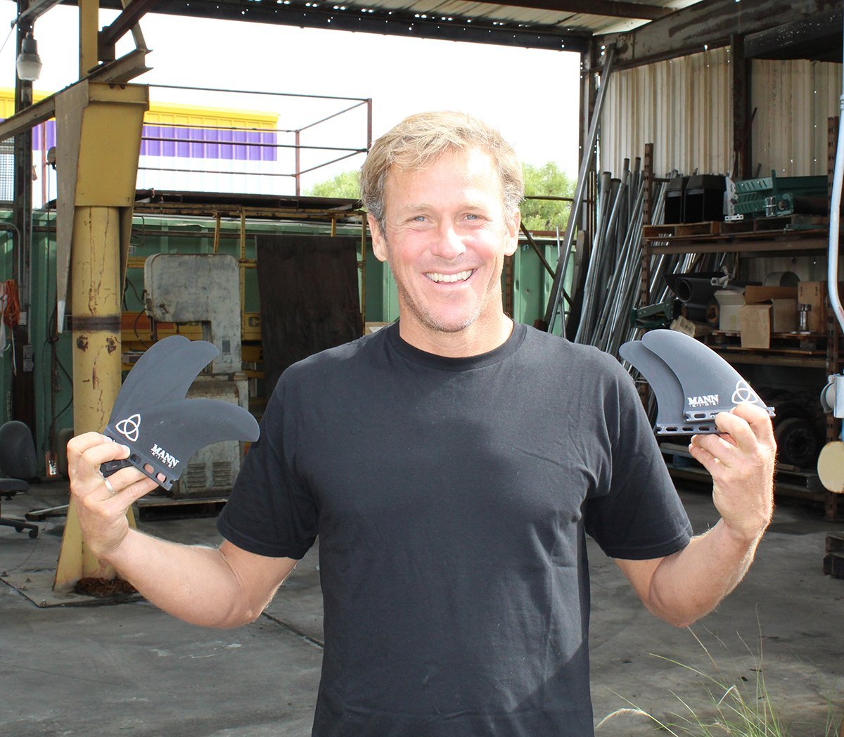 Mannkine Thruster (M, L) - Apex (For Online Purchase Only) - Must - Have for Surfers