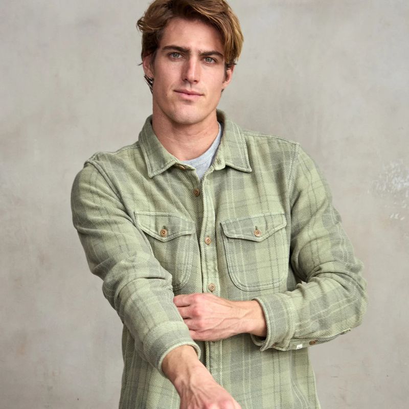 Outerknown SHIRT (Med - XLarge) Island Leaf Little Boxes - Must - Have for Surfers