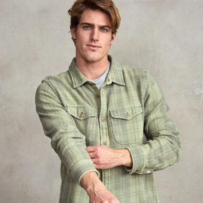 Outerknown SHIRT (Med - XLarge) Island Leaf Little Boxes - Must - Have for Surfers