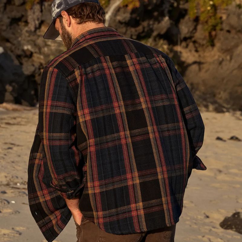 Outerknown SHIRT Pitch Black Wander Plaid - Must - Have for Surfers