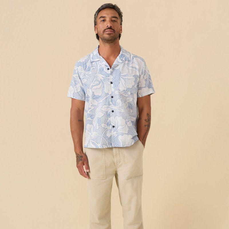 Outerknown SHIRT The BBQ (Small - XXLarge) Solimar Blue Kellyloha - Must - Have for Surfers