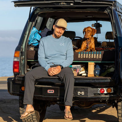 Outerknown Sweater The Team Crew (Med - Large) Hazy Sea - Must - Have for Surfers