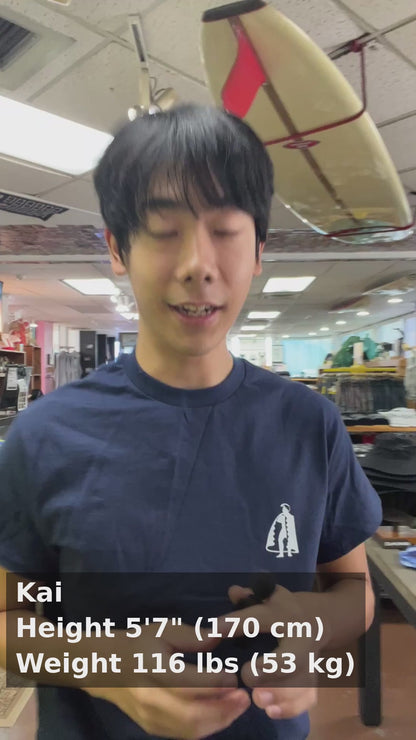 HSS T-Shirt KAMEHAMEHA 2 Navy fit video - Kai 5'7" (170 cm), 116 lbs (53 kg)
