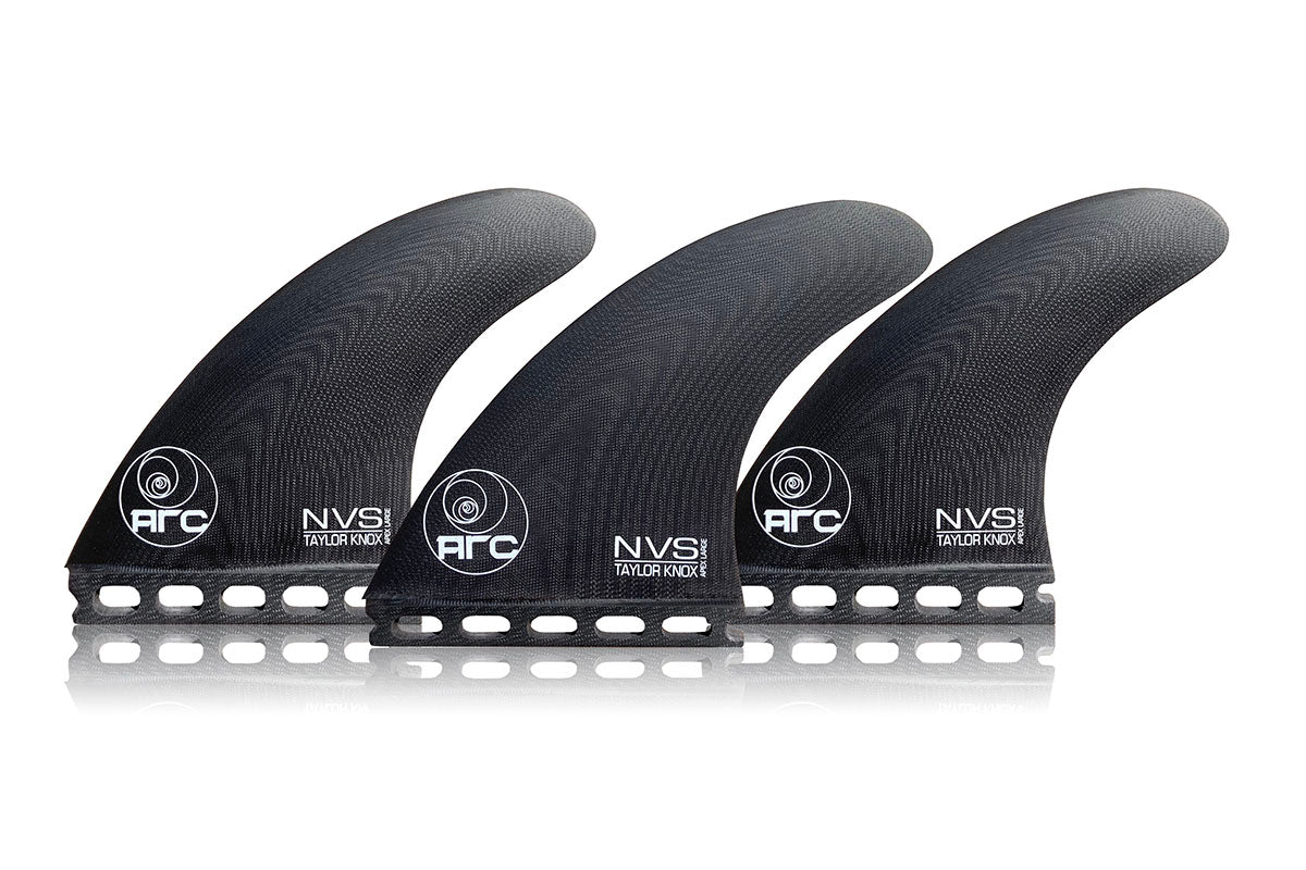 Taylor Knox (S, M, L) - Apex (For Online Purchase Only) - Must - Have for Surfers